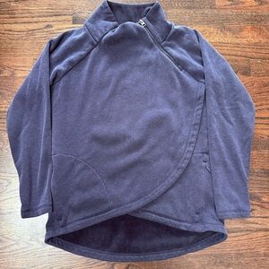 Athleta Women’s Navy Sweatshirt